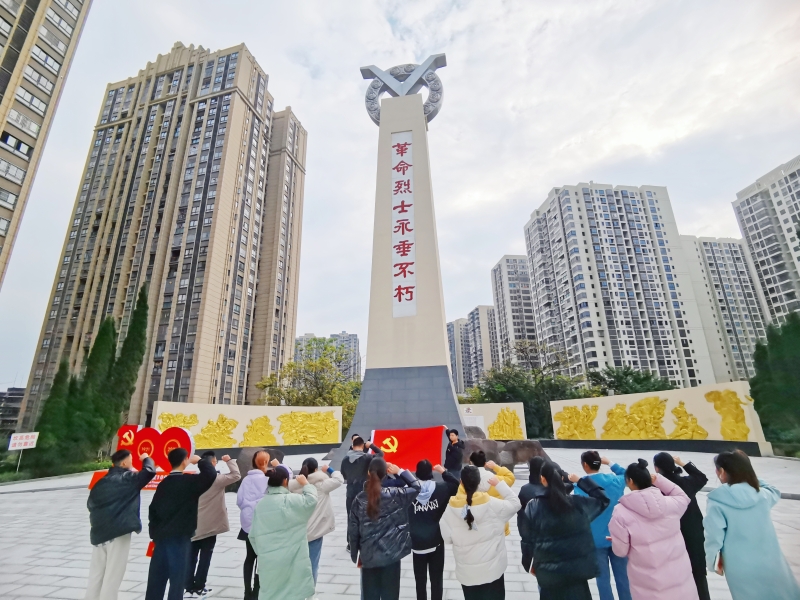 1639661074729068839.jpg 1639661074729068839.jpg