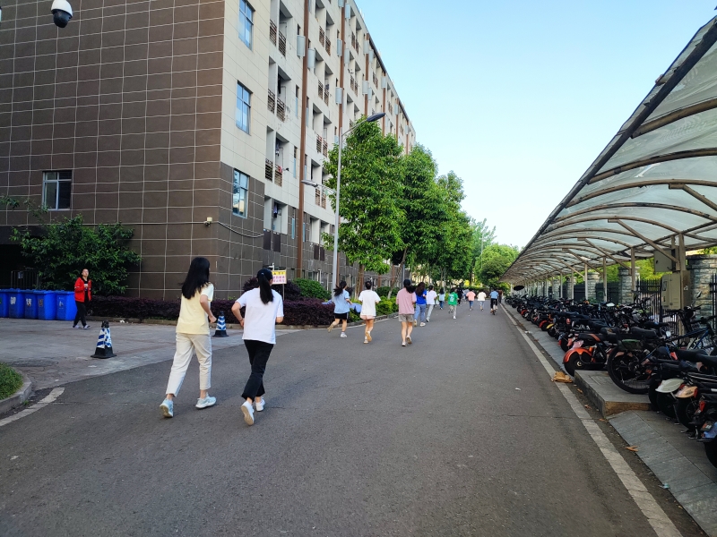 PlBx_1654155201912043907.jpg PlBx_1654155201912043907.jpg