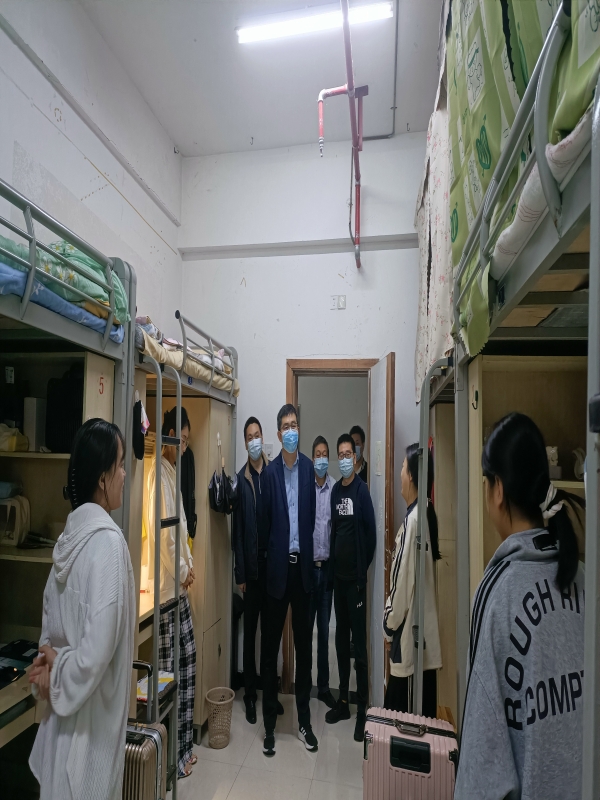 WdLR_1667464743975088707.jpg WdLR_1667464743975088707.jpg