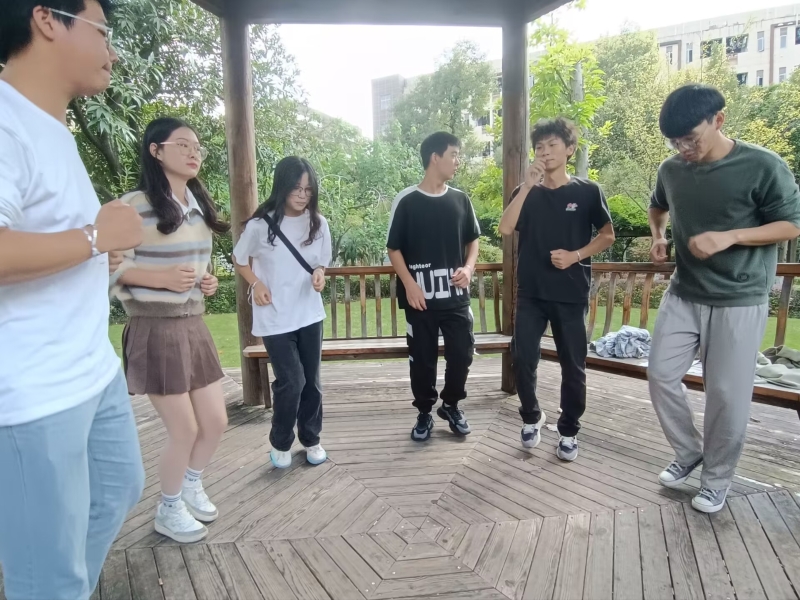 sGhr_1697950756941004296.jpg sGhr_1697950756941004296.jpg