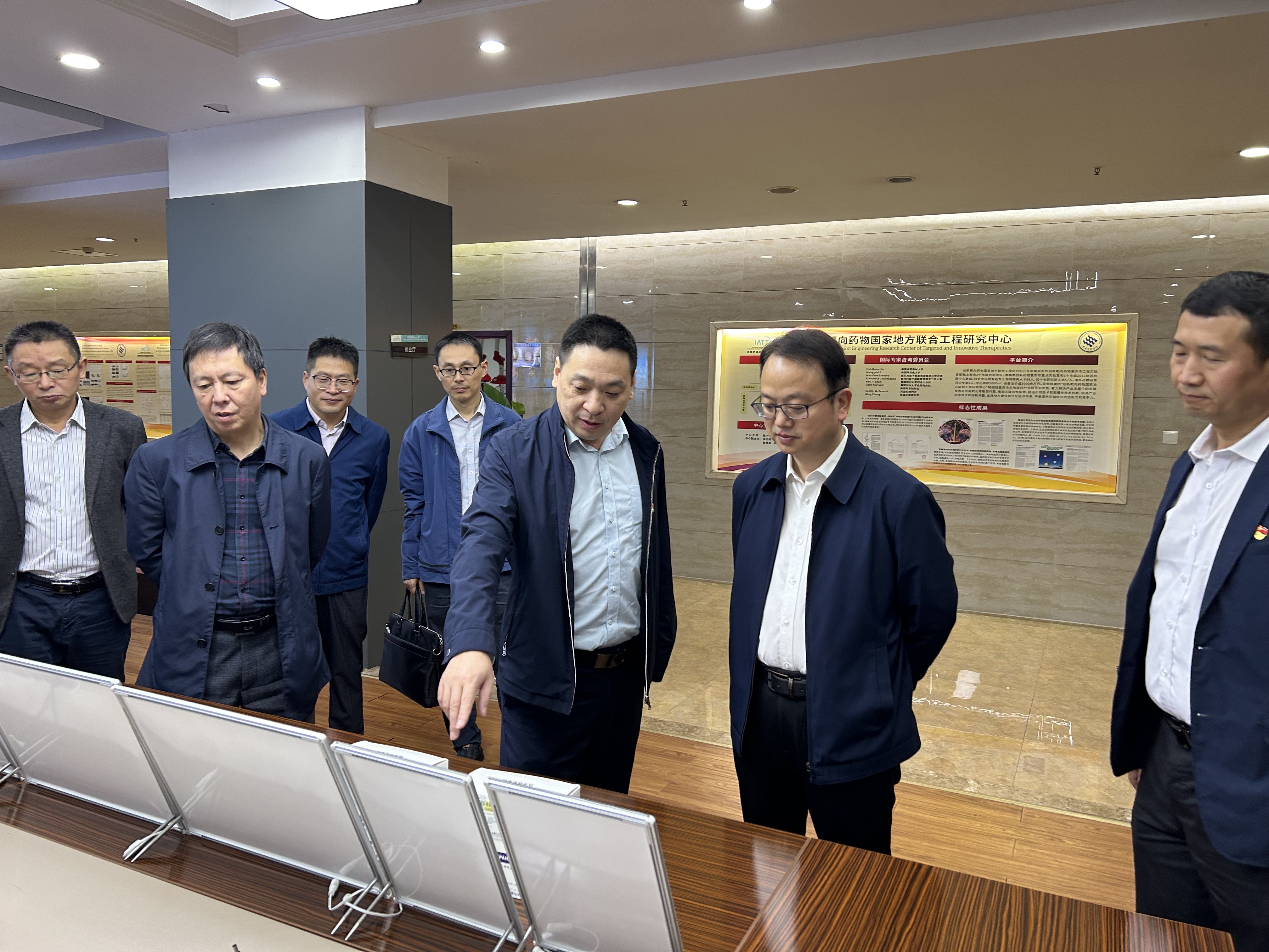 pgZM_1729220667155093188.jpg pgZM_1729220667155093188.jpg