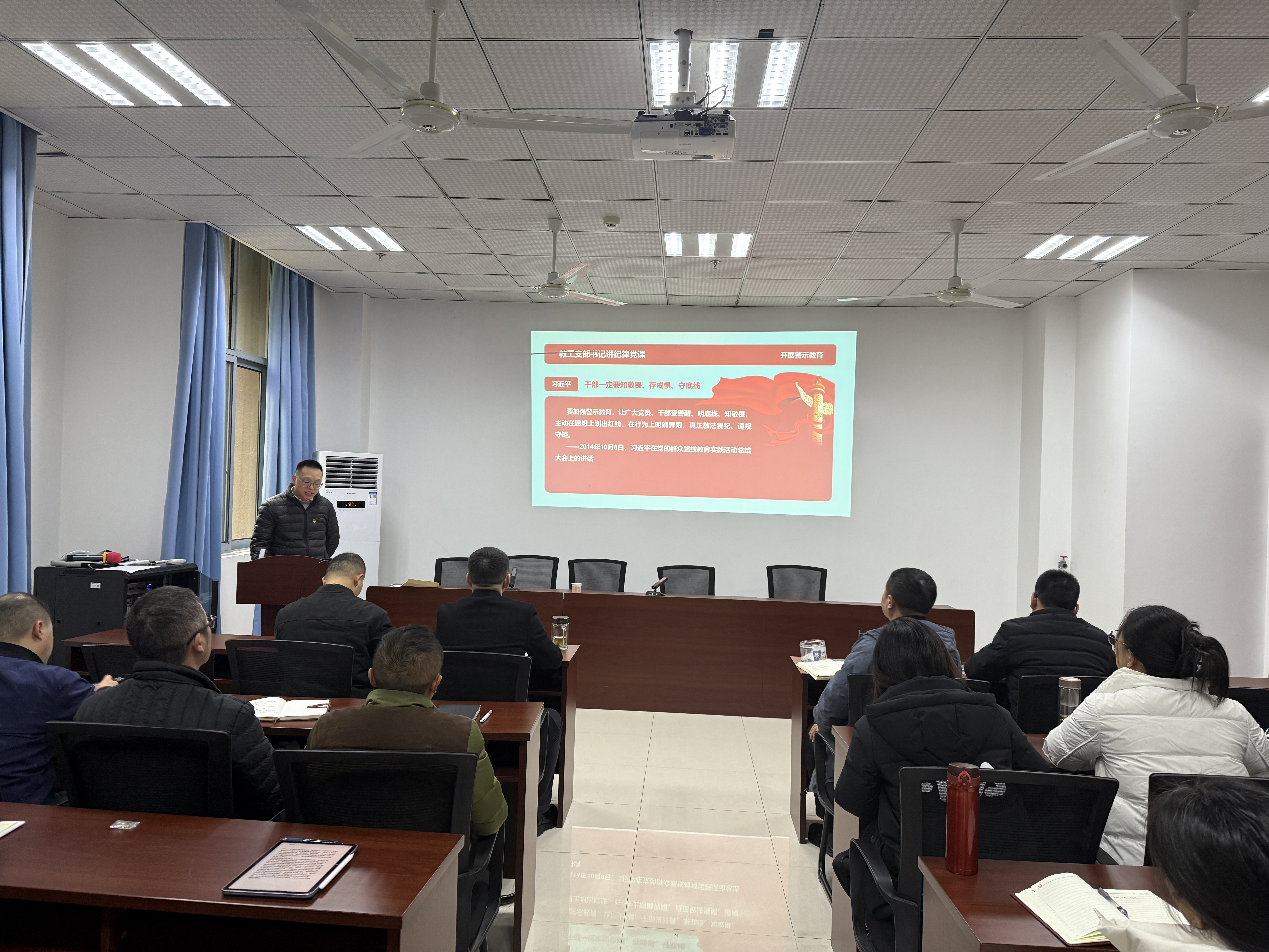 UVEA_1735803844812043856.png UVEA_1735803844812043856.png