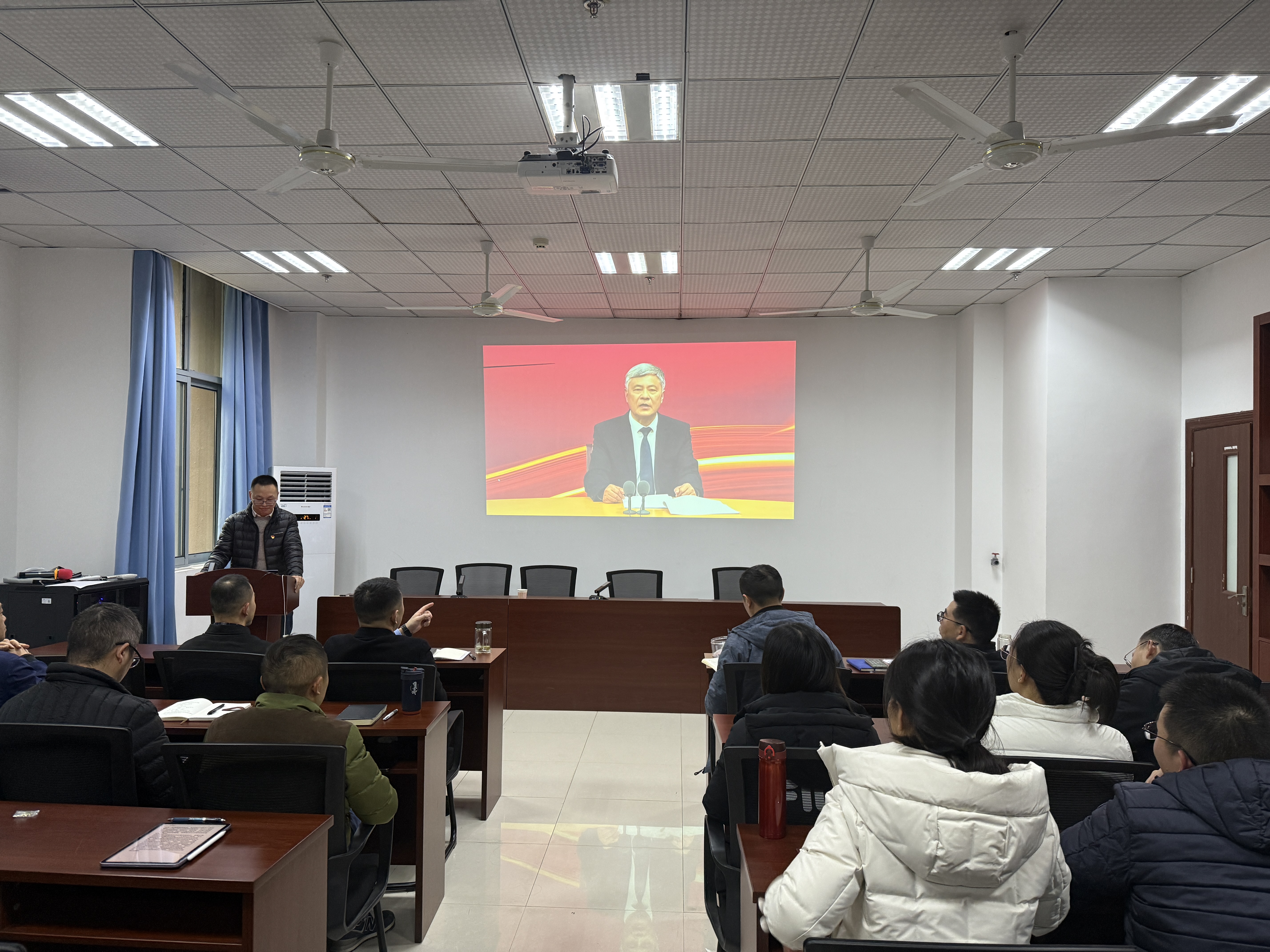 utsO_1735802828283011293.png utsO_1735802828283011293.png