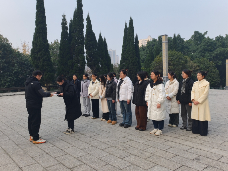 QEKb_1736421579729029839.jpg QEKb_1736421579729029839.jpg