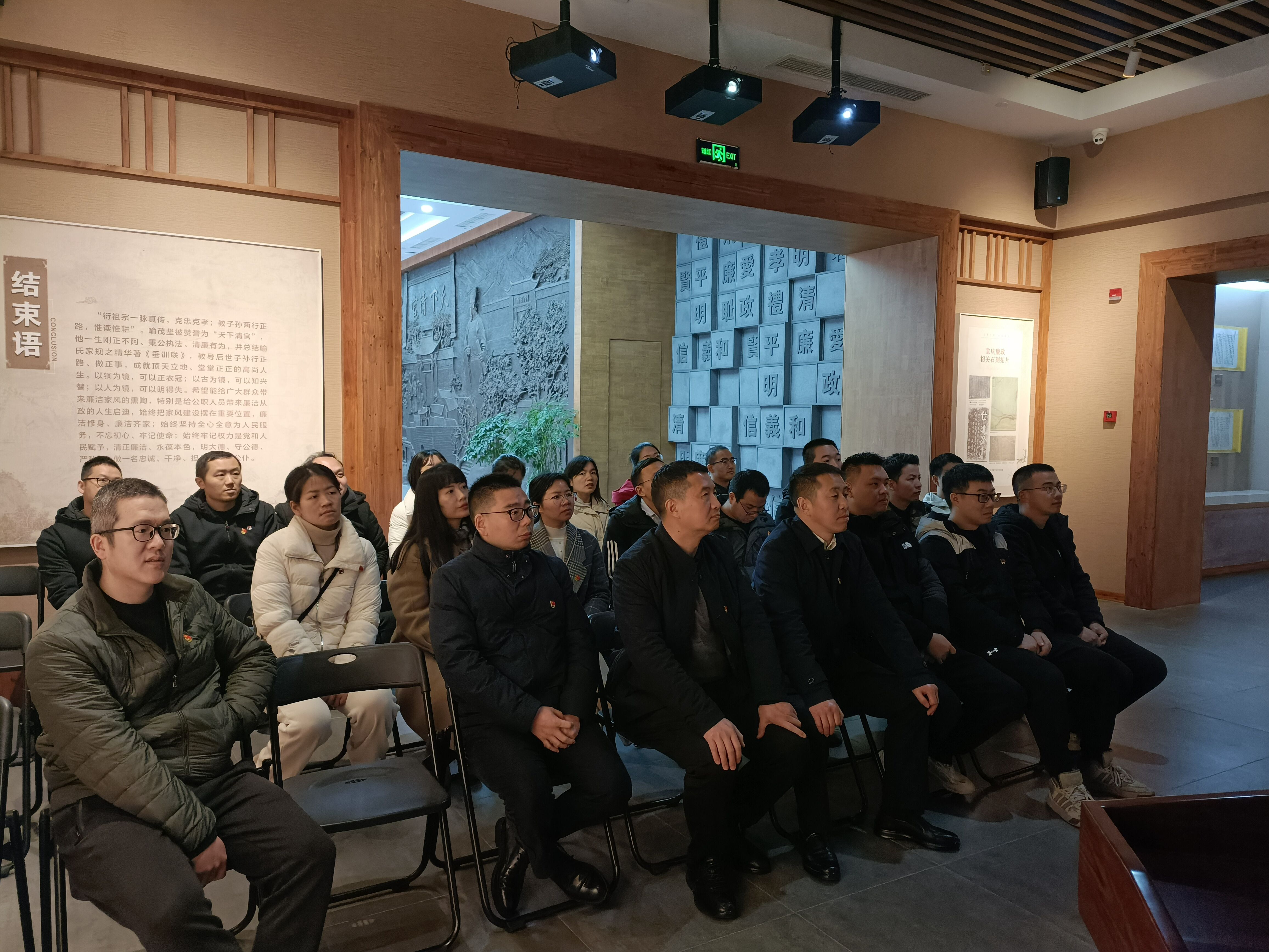 xwaX_1741324217065055016.jpg xwaX_1741324217065055016.jpg