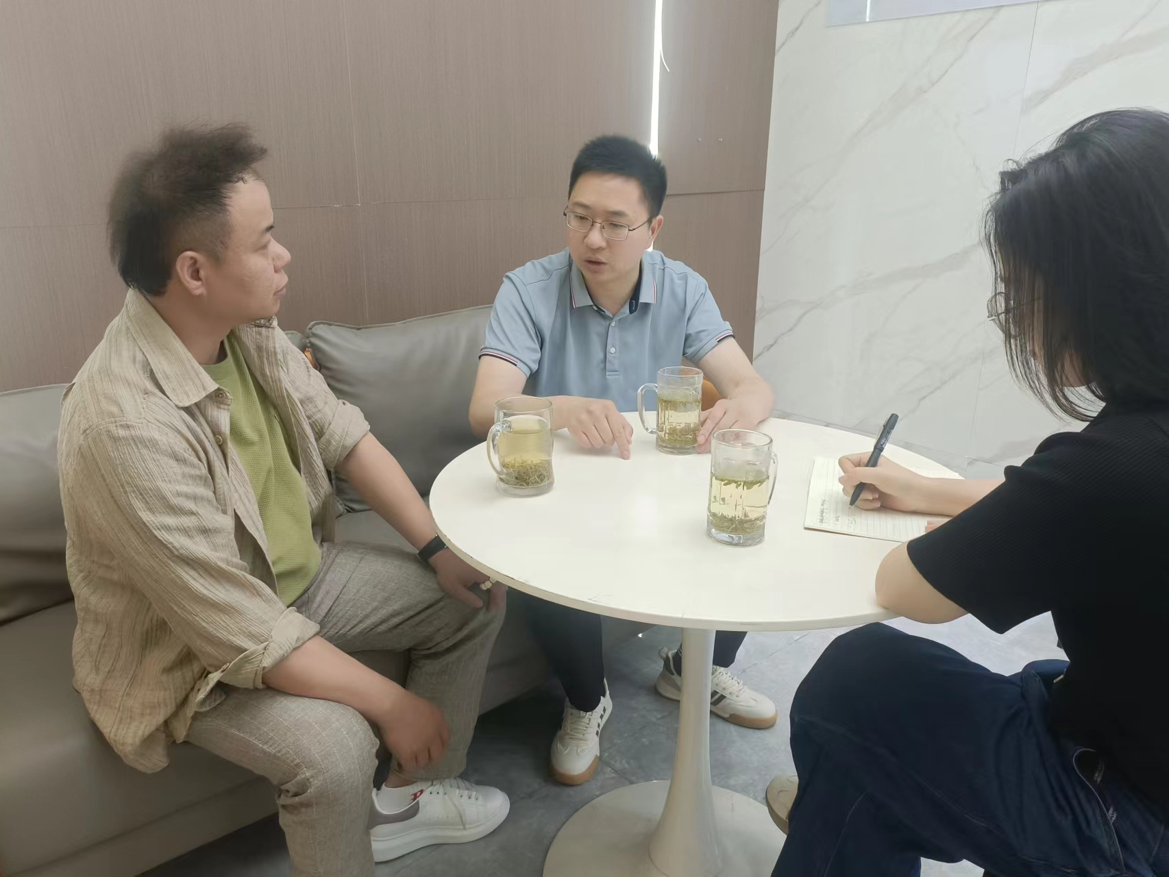 dRUn_1748568645949025286.jpg dRUn_1748568645949025286.jpg