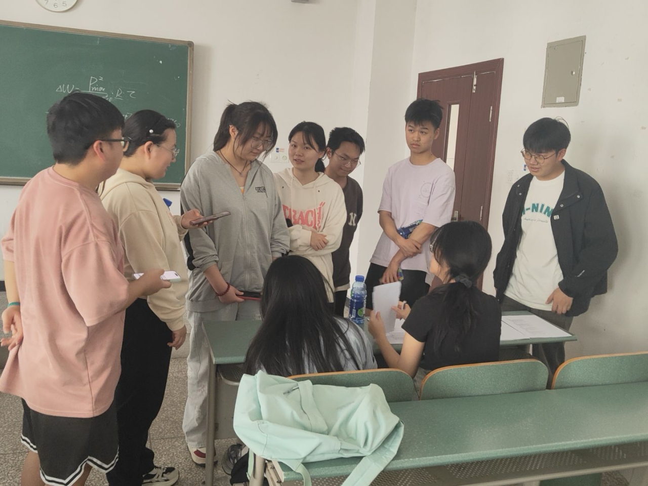 EJNc_1748951551853044006.png EJNc_1748951551853044006.png