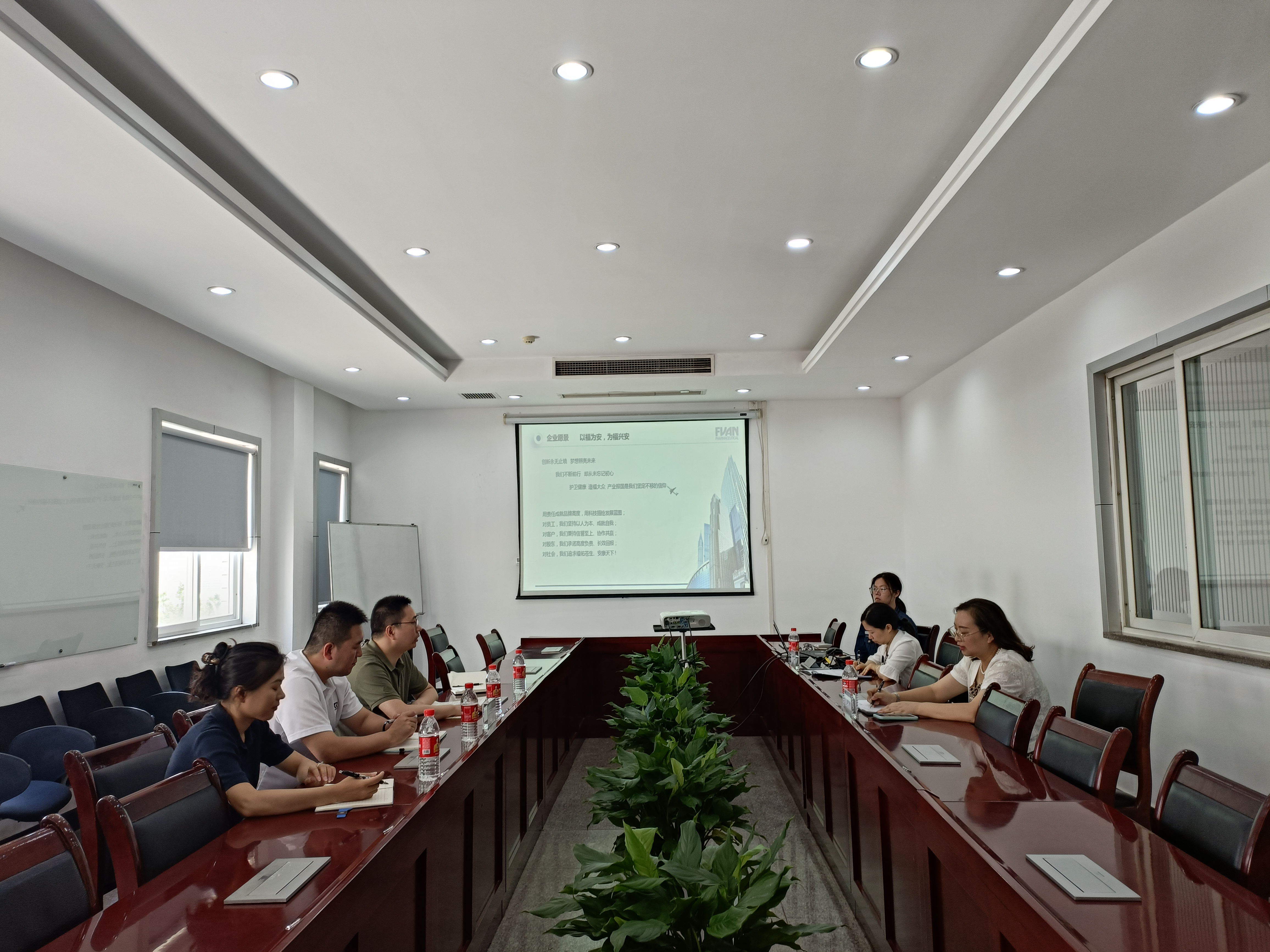 HTre_1751253719569079679.jpg HTre_1751253719569079679.jpg